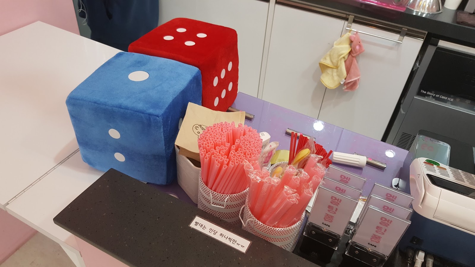 Roll the dice to feel nice~